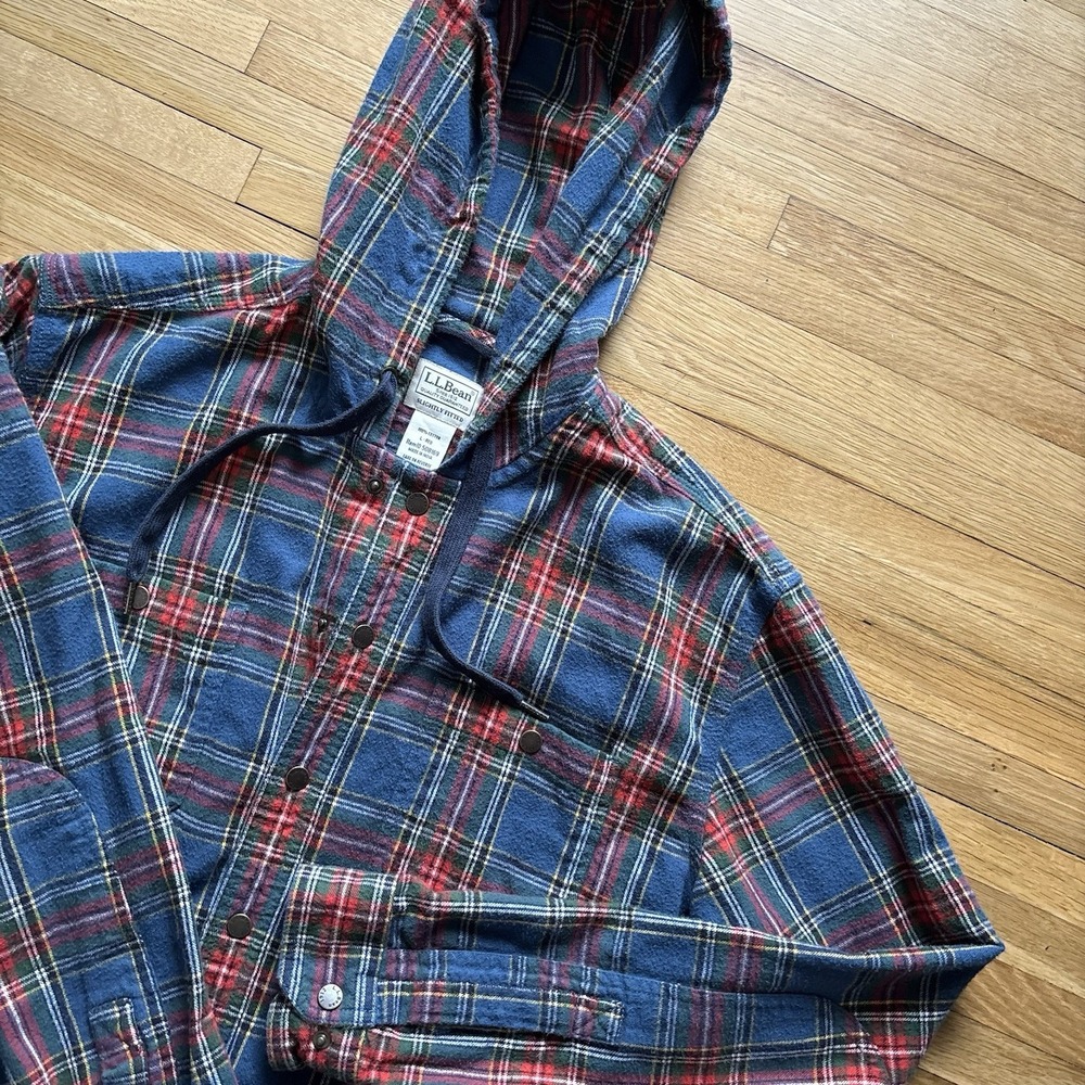 LL Bean Shacket Men's Large Flannel Plaid Fleece Blue Red Hooded Slightly Fitted